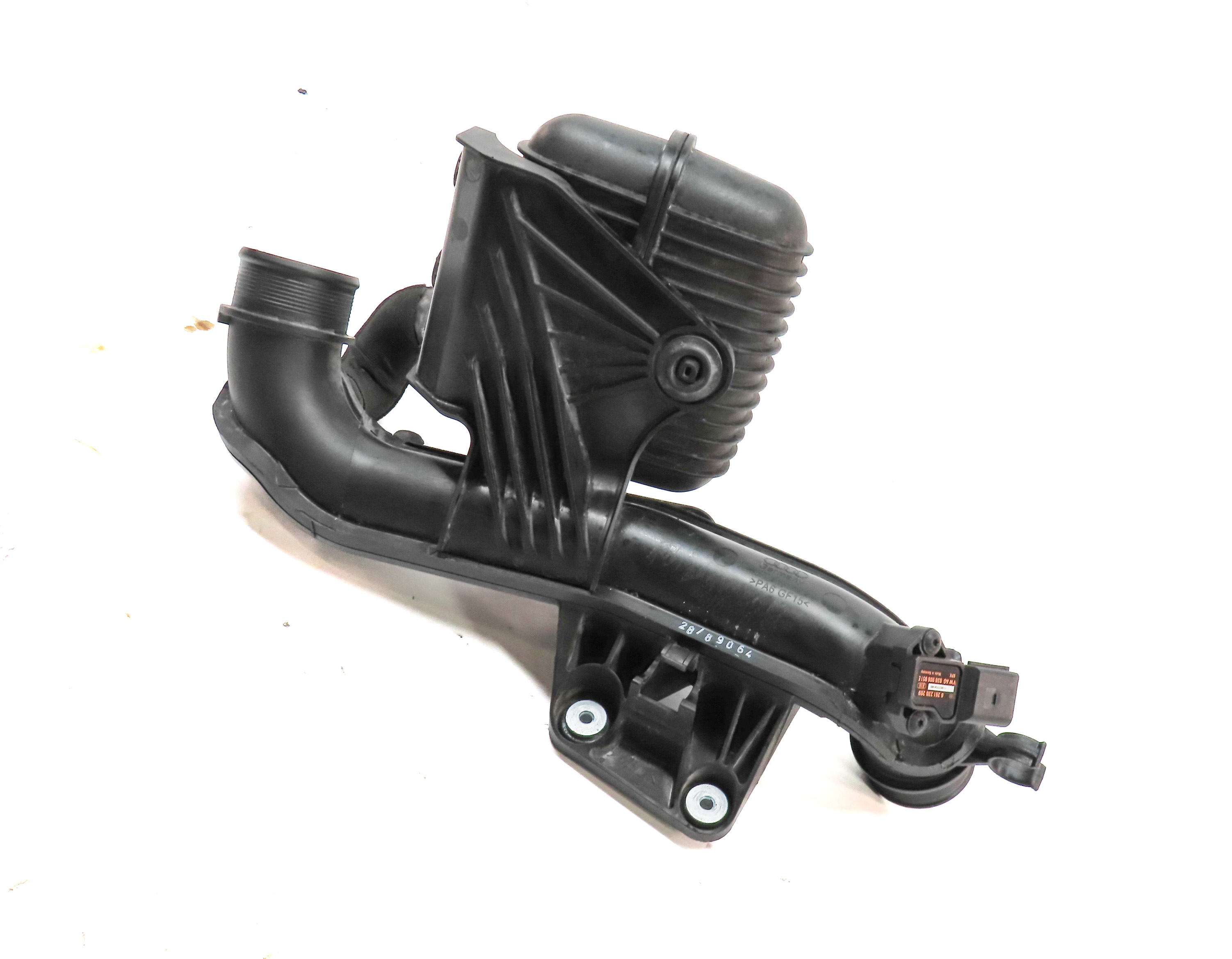 2012 AUDI A4 (B8 8K) 2.0L CAEB TURBO ENGINE INTERCOOLER PRESSURE PIPE DAMPER BOX — exact item pictured